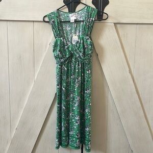 #106 Max Studio Green Floral Dress